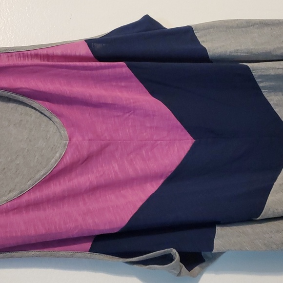 SOLD!Sleeveless pink blue top size 26/28W - Picture 3 of 3